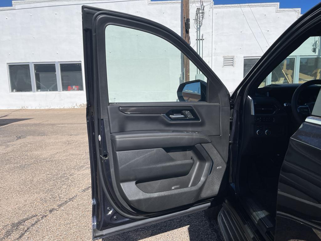 new 2025 GMC Yukon XL car, priced at $76,510