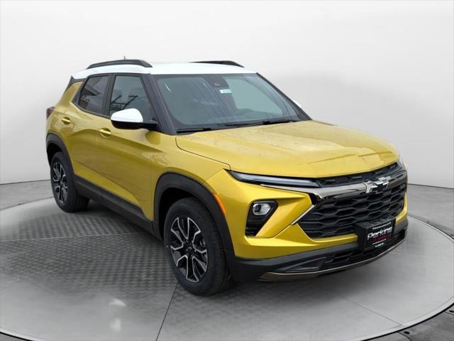 new 2025 Chevrolet TrailBlazer car, priced at $29,390