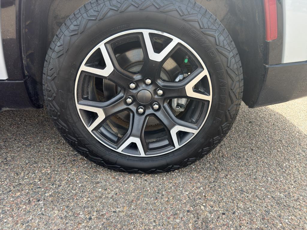 used 2023 Jeep Wagoneer car, priced at $55,999