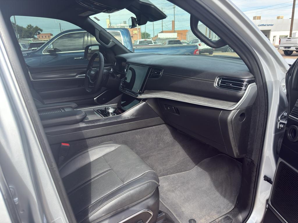 used 2023 Jeep Wagoneer car, priced at $55,999