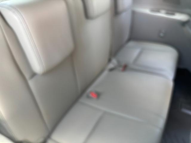 used 2016 Toyota Highlander car, priced at $21,900