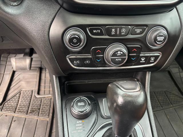 used 2019 Jeep Cherokee car, priced at $19,500