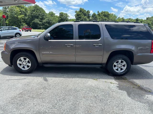 used 2013 GMC Yukon XL car, priced at $12,900