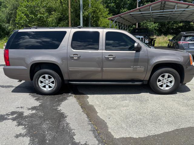 used 2013 GMC Yukon XL car, priced at $12,900