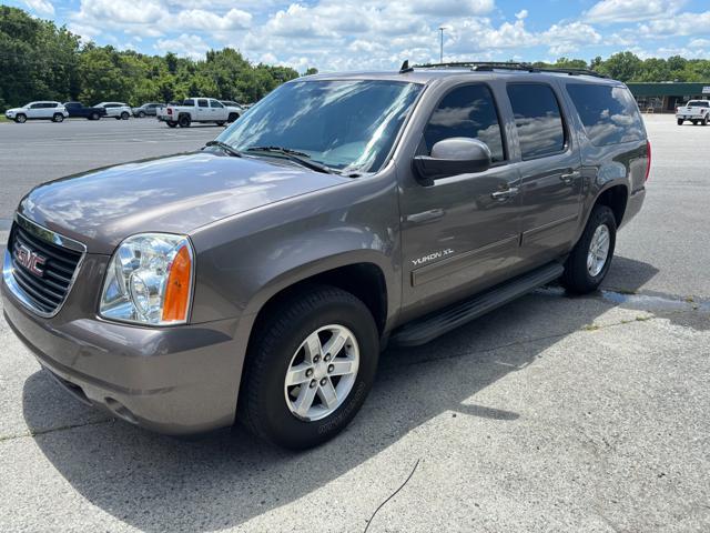 used 2013 GMC Yukon XL car, priced at $12,900