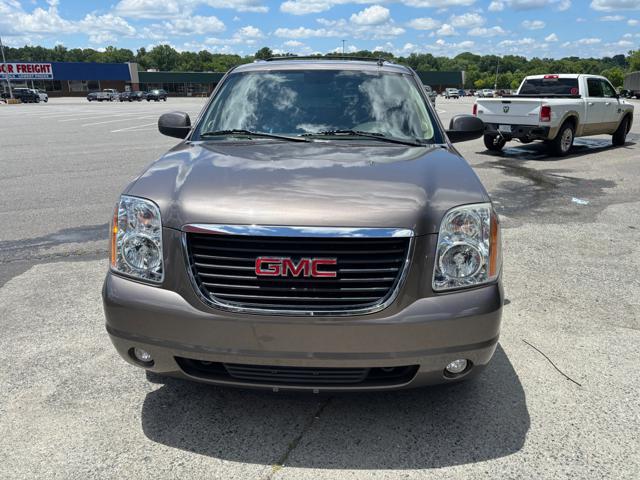 used 2013 GMC Yukon XL car, priced at $12,900