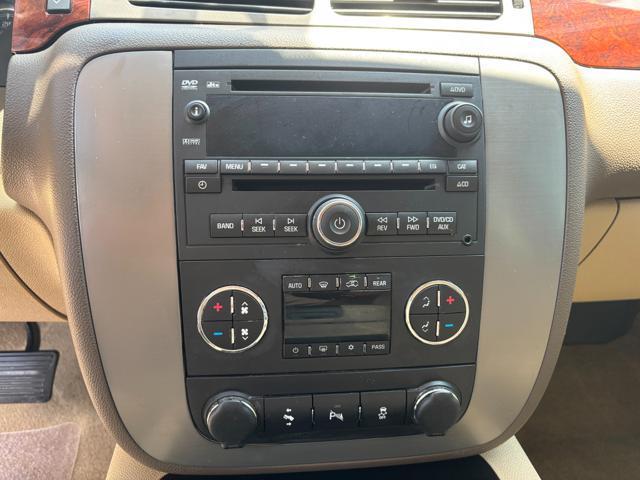 used 2013 GMC Yukon XL car, priced at $12,900