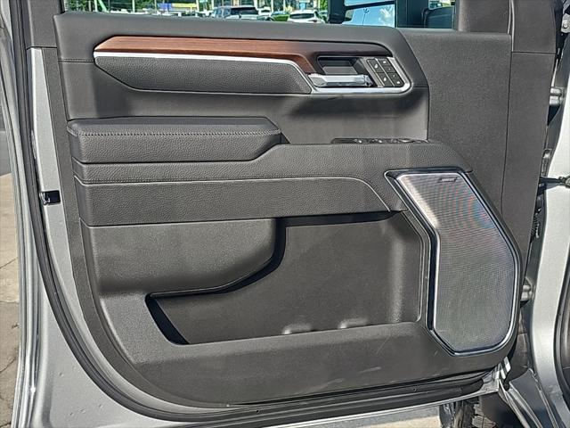 new 2025 GMC Sierra 2500 car, priced at $86,660
