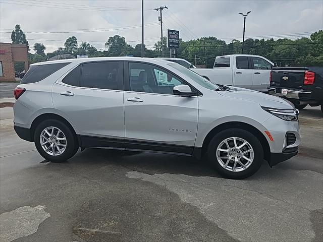 used 2022 Chevrolet Equinox car, priced at $17,490