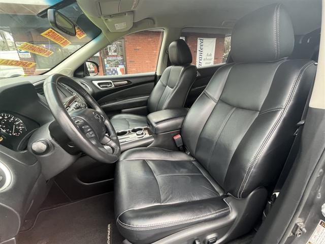used 2015 Nissan Pathfinder car, priced at $9,995