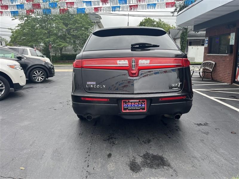 used 2014 Lincoln MKT car, priced at $10,995