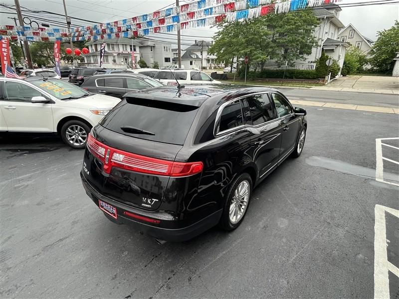 used 2014 Lincoln MKT car, priced at $10,995