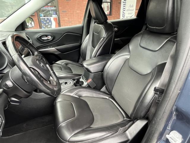 used 2019 Jeep Cherokee car, priced at $14,995