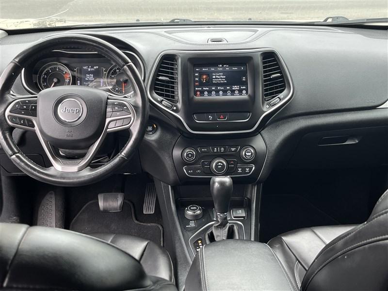 used 2019 Jeep Cherokee car, priced at $14,995