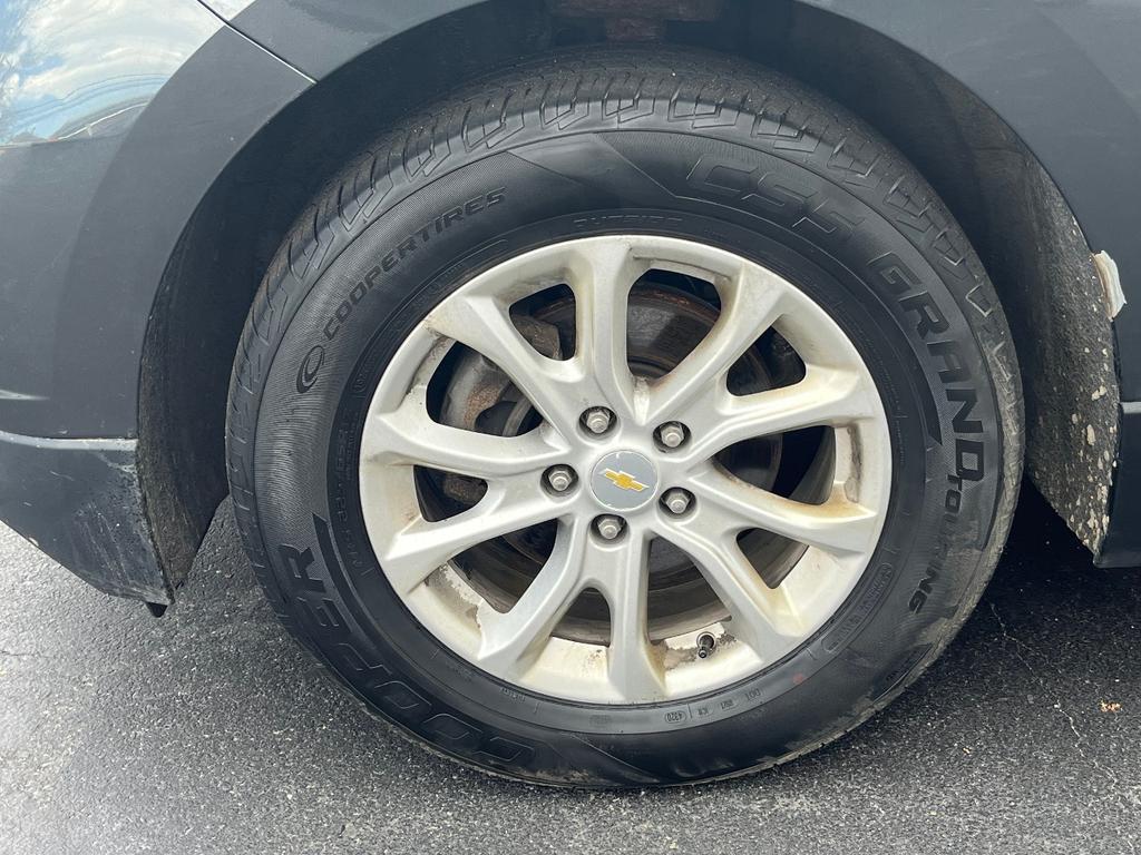 used 2018 Chevrolet Equinox car, priced at $11,995