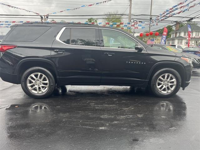 used 2019 Chevrolet Traverse car, priced at $14,995