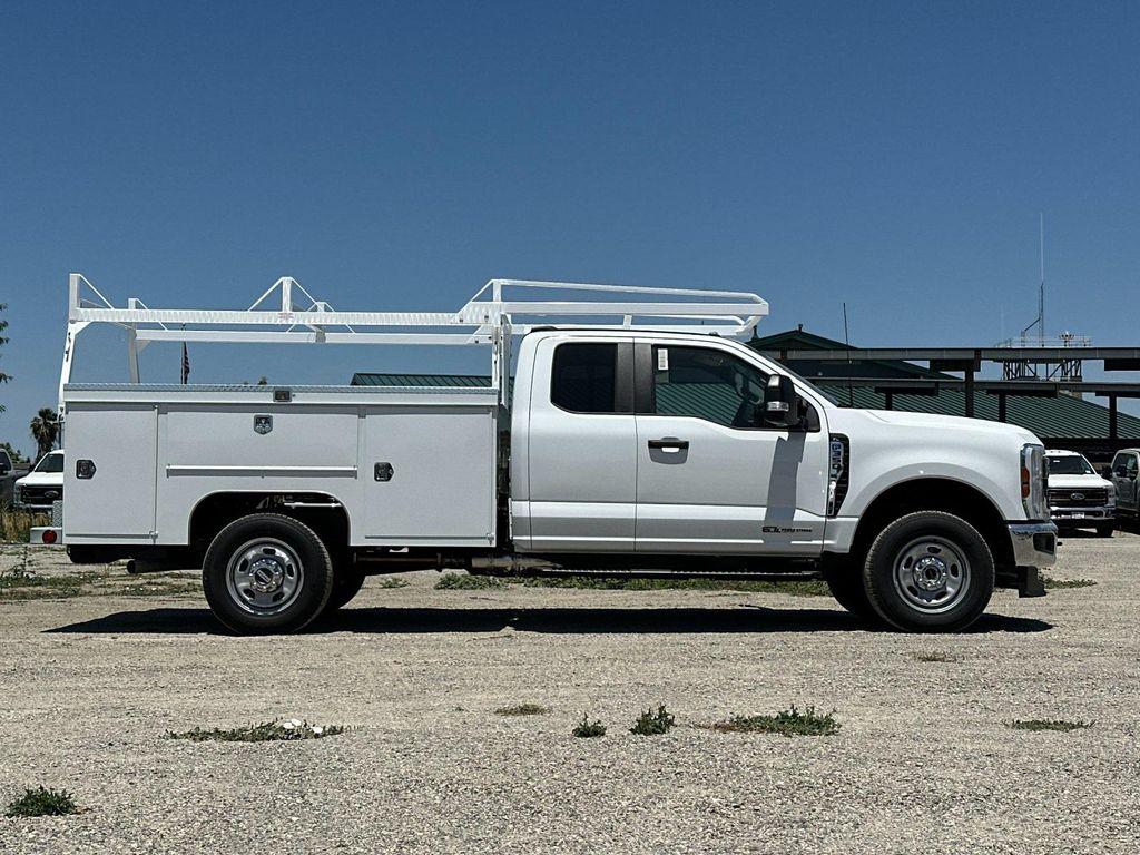 new 2025 Ford F-350 car, priced at $87,873