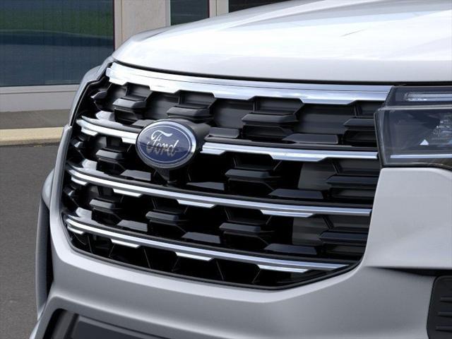 new 2025 Ford Explorer car, priced at $40,924