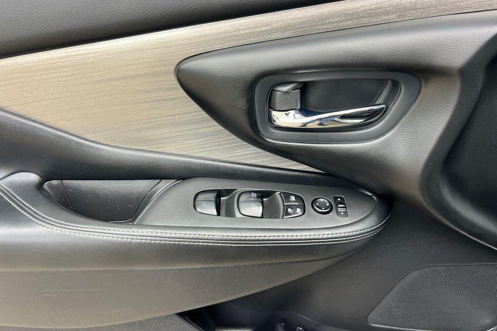 used 2017 Nissan Murano car, priced at $12,200