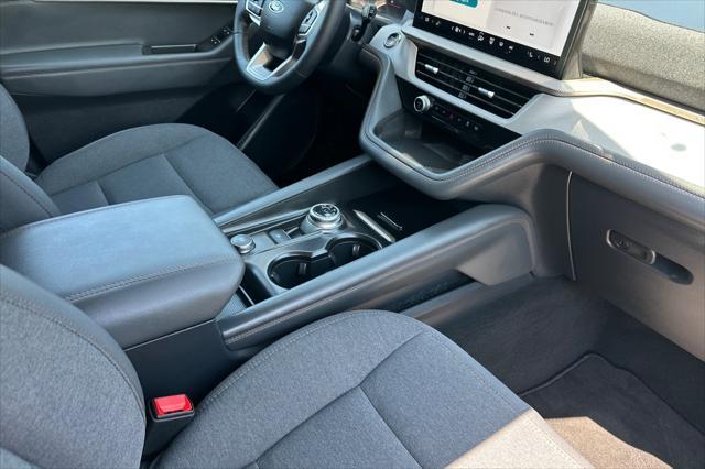 used 2025 Ford Explorer car, priced at $38,133