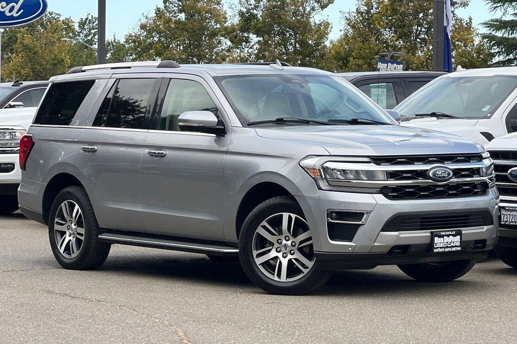 used 2023 Ford Expedition car, priced at $46,000