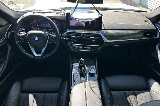 used 2022 BMW 540 car, priced at $40,000