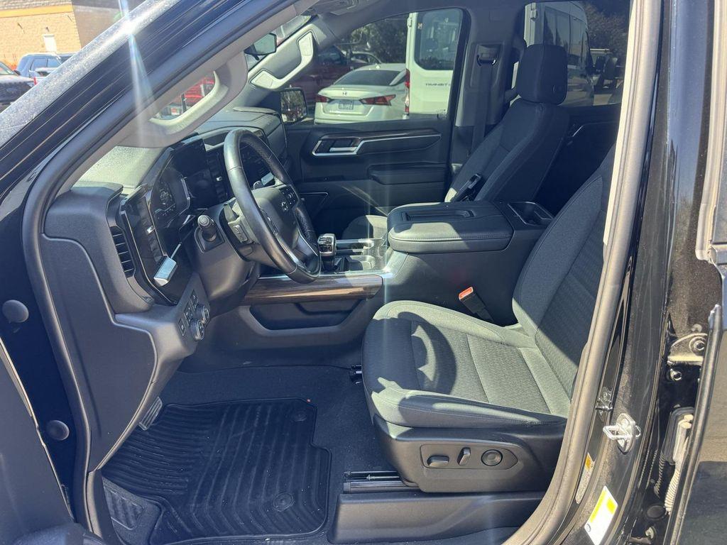 used 2022 Chevrolet Silverado 1500 car, priced at $45,500