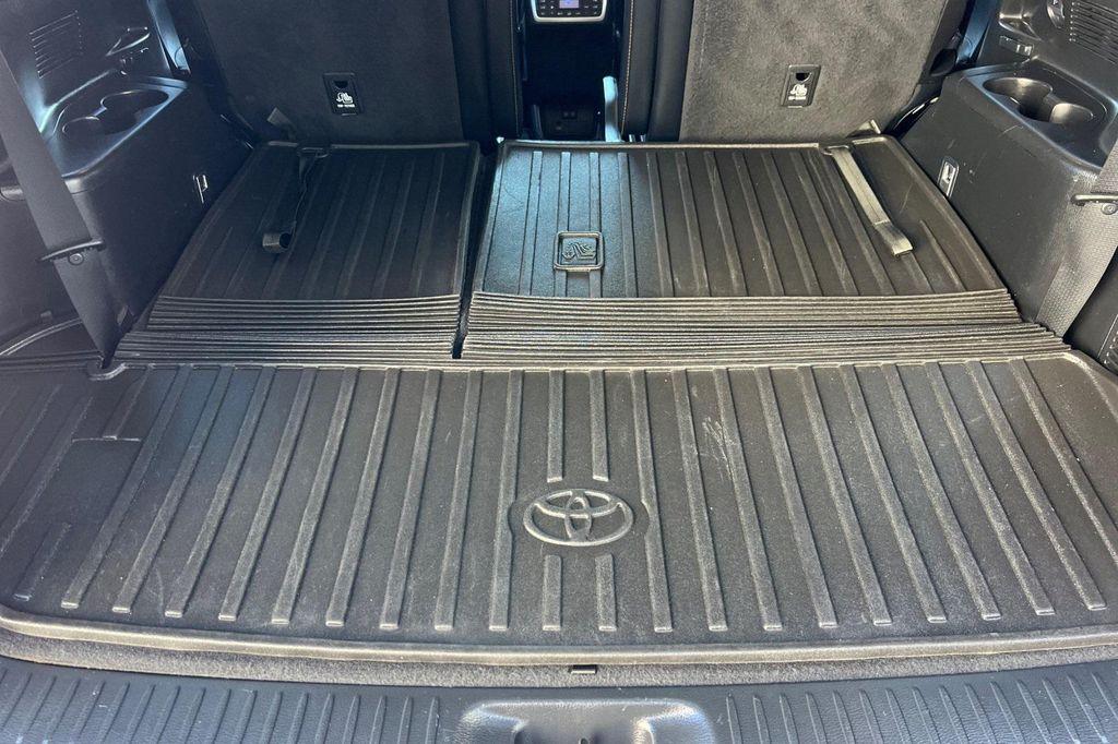 used 2018 Toyota Highlander car, priced at $27,000
