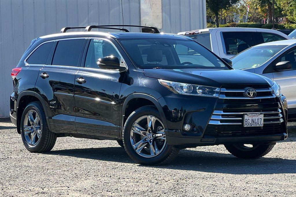 used 2018 Toyota Highlander car, priced at $27,000