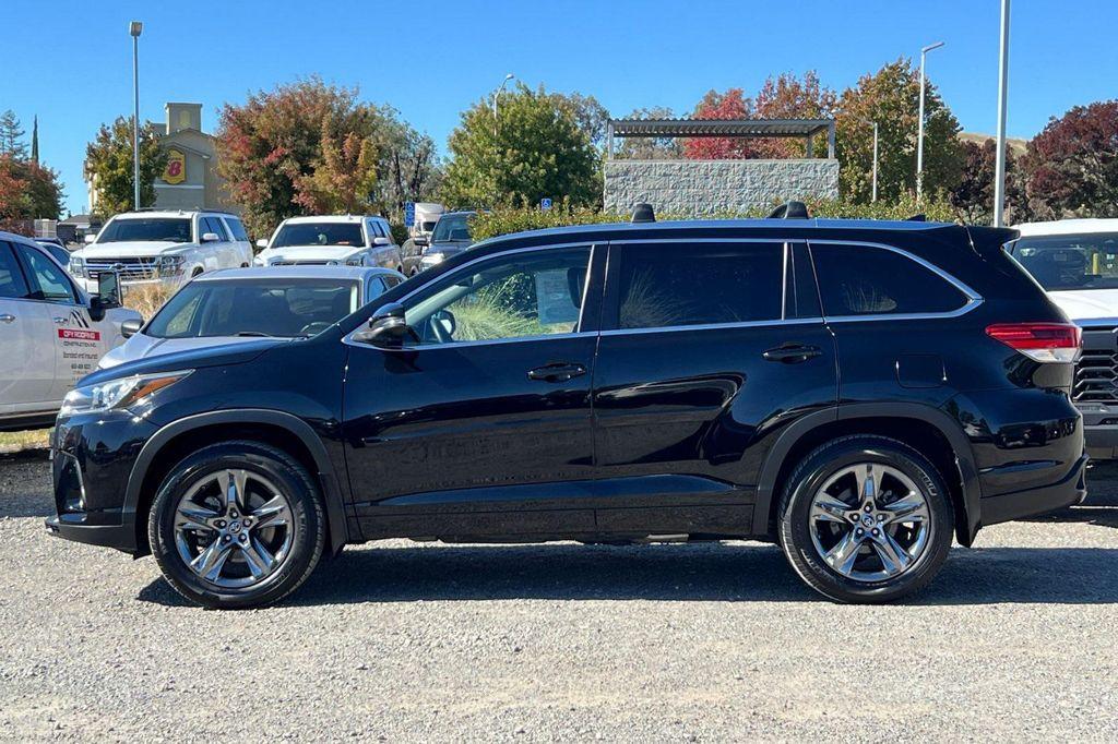used 2018 Toyota Highlander car, priced at $27,000