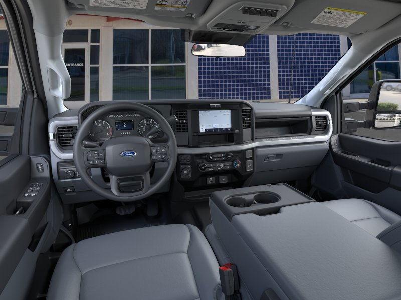 new 2025 Ford F-450 car, priced at $76,485