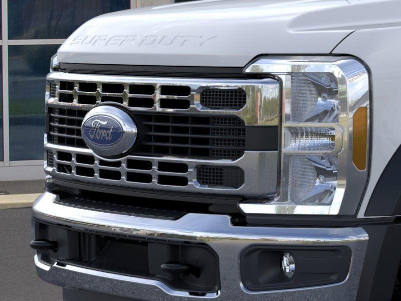 new 2025 Ford F-450 car, priced at $76,485