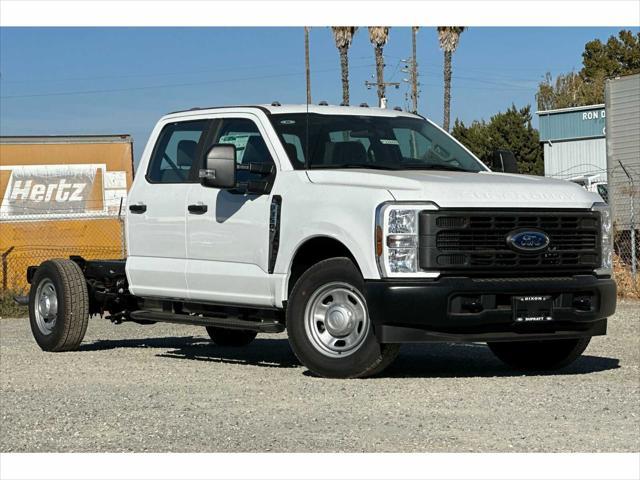 new 2024 Ford F-350 car, priced at $52,465