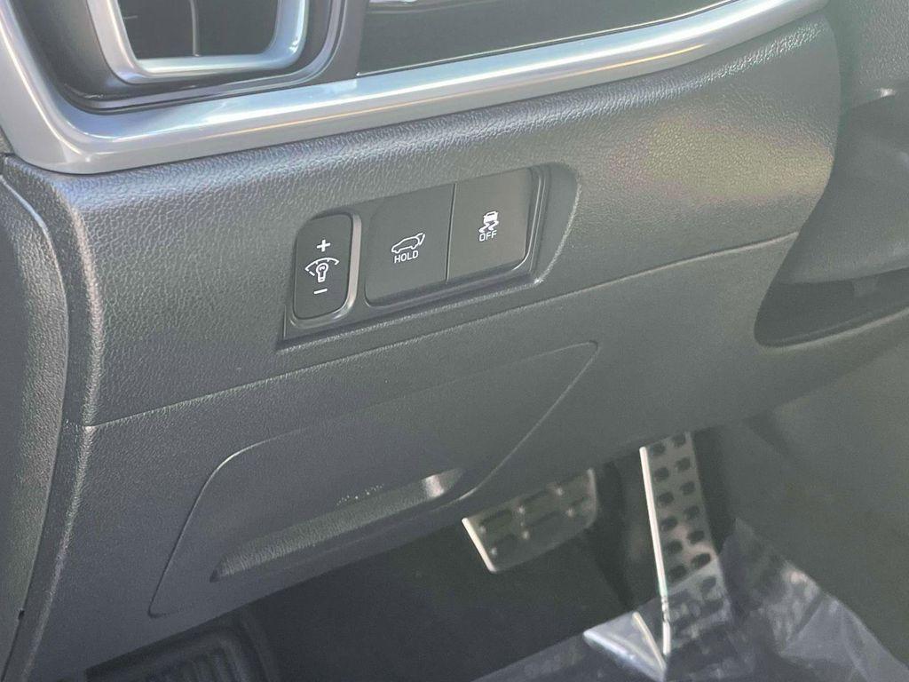 used 2025 Kia Sorento car, priced at $41,488