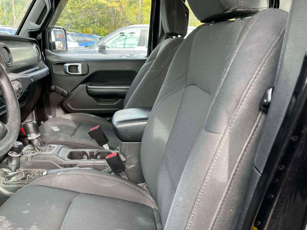 used 2021 Jeep Wrangler Unlimited car, priced at $27,889