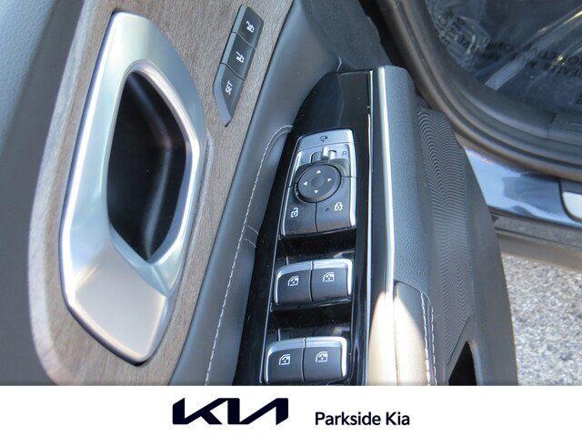 used 2023 Kia Sorento car, priced at $36,990