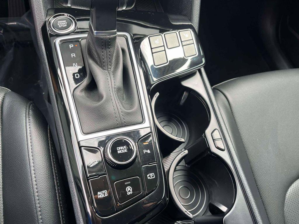 used 2025 Kia Sportage car, priced at $27,789