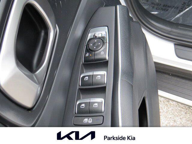 used 2024 Kia Sorento car, priced at $35,293