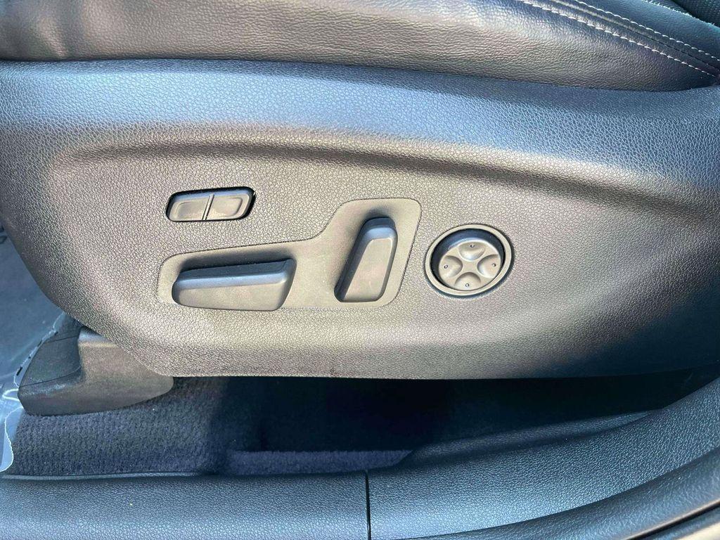 used 2020 Kia Sorento car, priced at $21,486