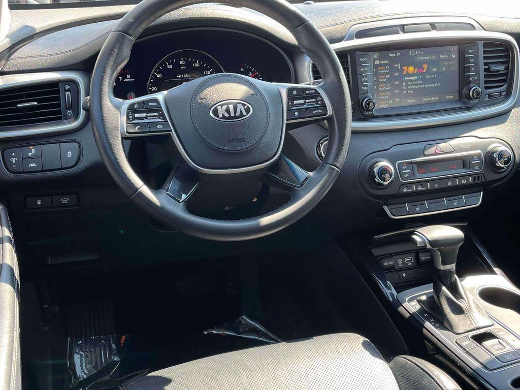 used 2020 Kia Sorento car, priced at $21,486