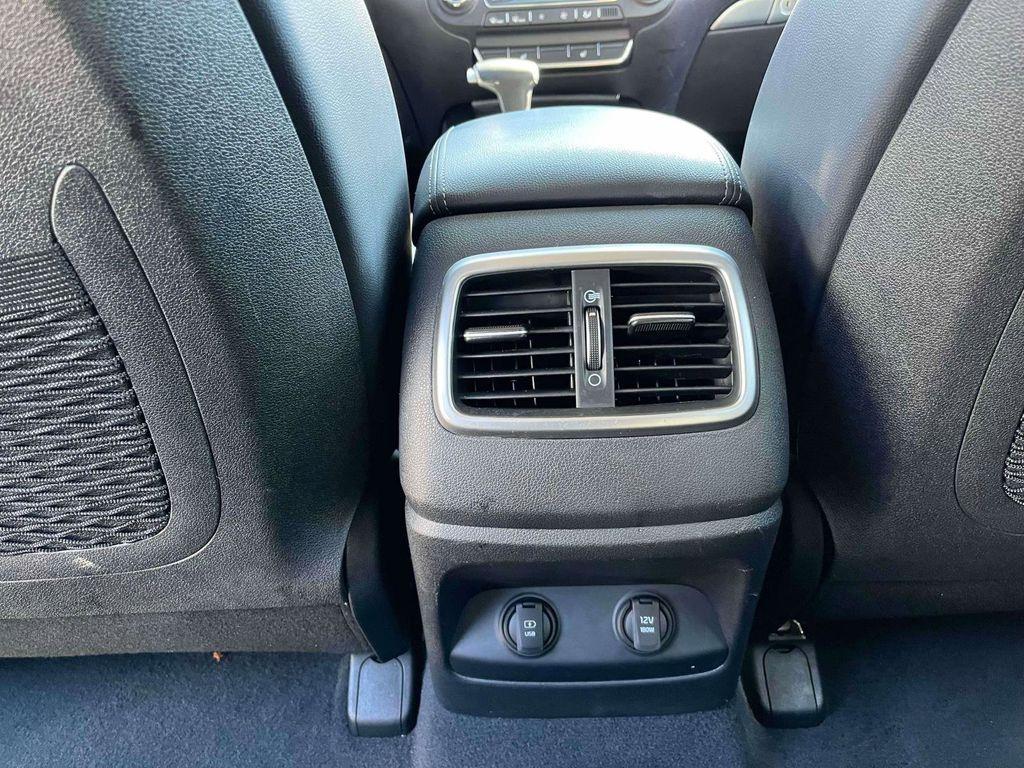 used 2020 Kia Sorento car, priced at $21,486
