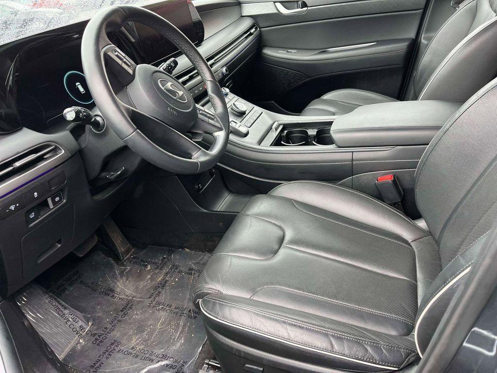 used 2024 Hyundai Palisade car, priced at $35,889