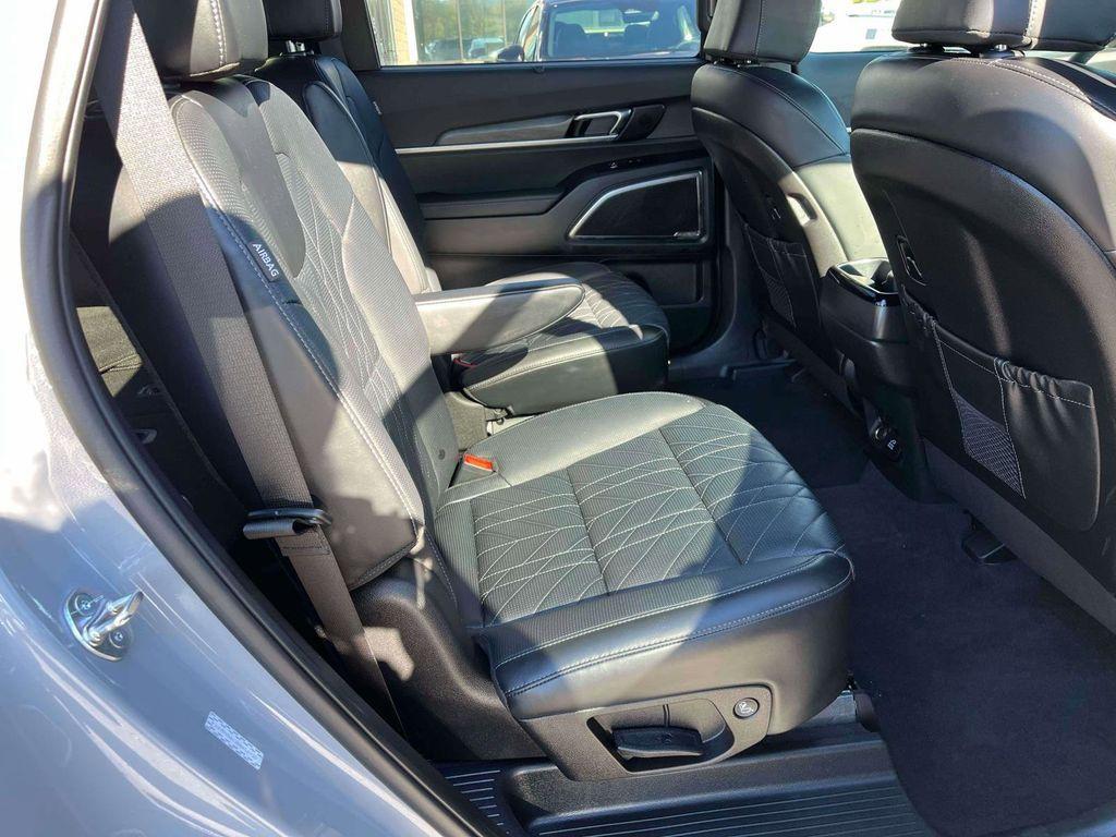 used 2025 Kia Telluride car, priced at $47,888