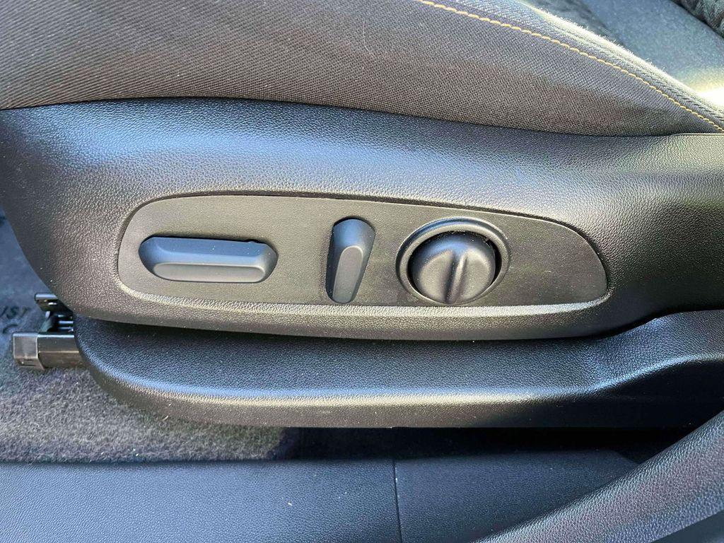 used 2022 Chevrolet Equinox car, priced at $20,887