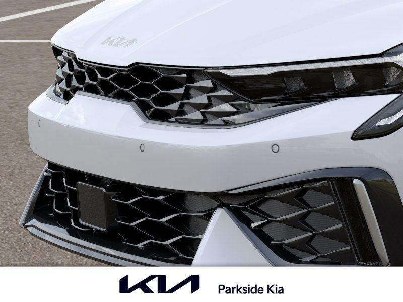 new 2025 Kia K5 car, priced at $30,428