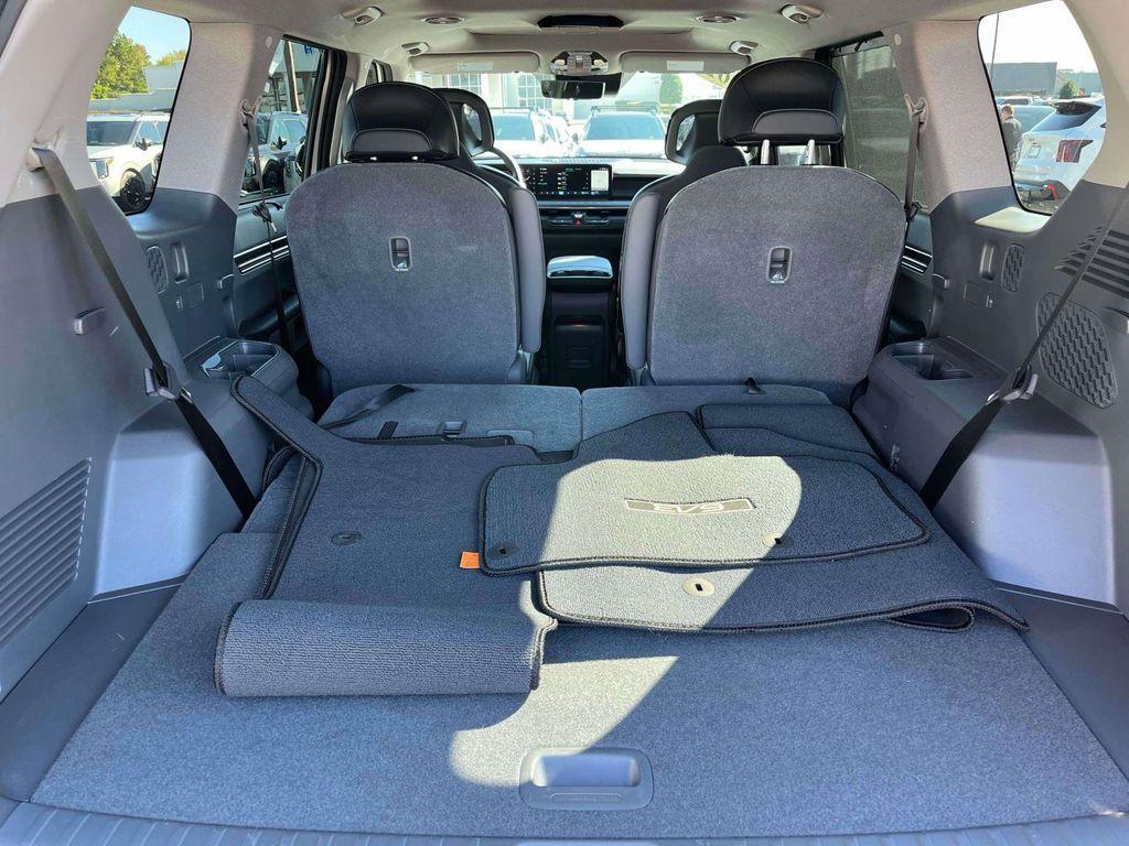 used 2024 Kia EV9 car, priced at $44,989