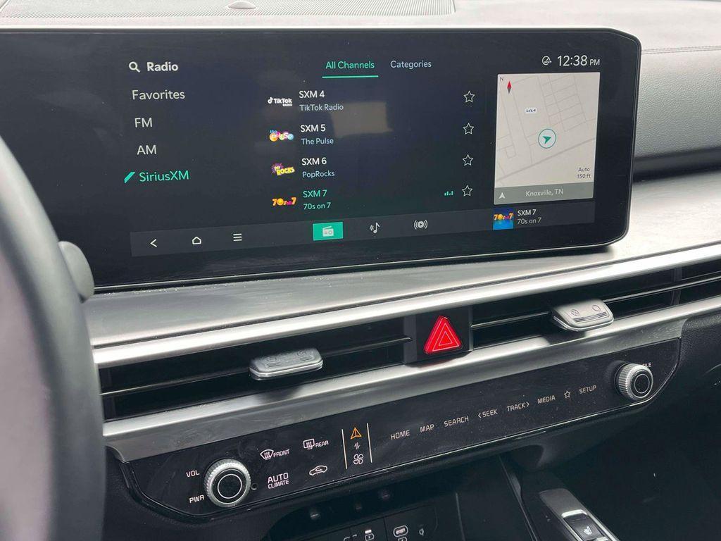 used 2025 Kia Sorento car, priced at $31,489