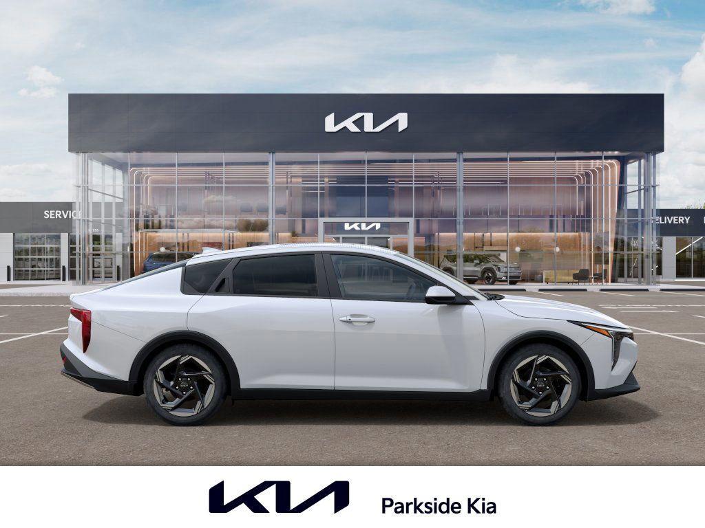 new 2025 Kia K4 car, priced at $25,201