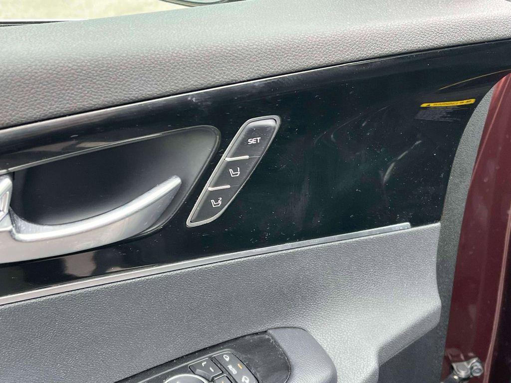 used 2018 Kia Sorento car, priced at $19,889