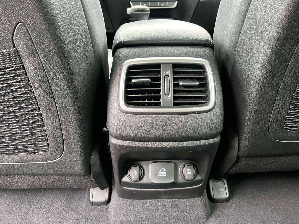 used 2018 Kia Sorento car, priced at $19,889